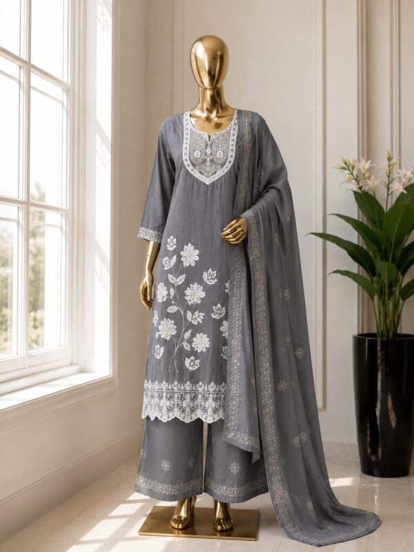 Floral Grace Embroidered Kurta Set