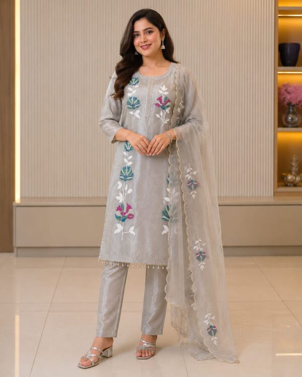 Pearl Grey Floral Embroidered Kurta Set