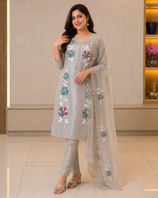 Pearl Grey Floral Embroidered Kurta Set
