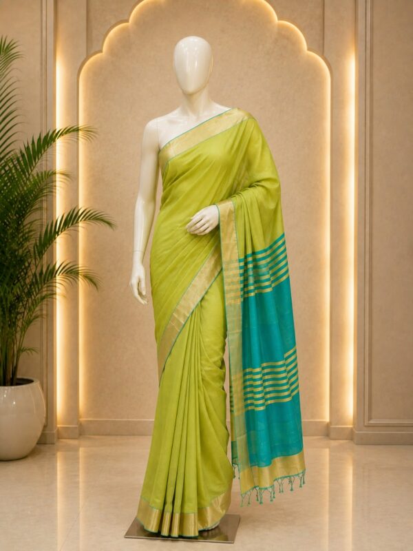 WhatsApp Image 2026-08-22 at 12.53.41 PM (2) Elegant Multicolor Border Saree